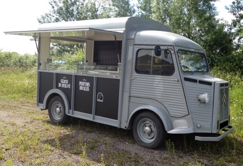 طفل عارض لحم خنزير vintage food vans 